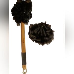 Toem -Loofah Brush 2 pc Set 17" Long Handled Charcoal Loofah & 1 Handheld Lóofah